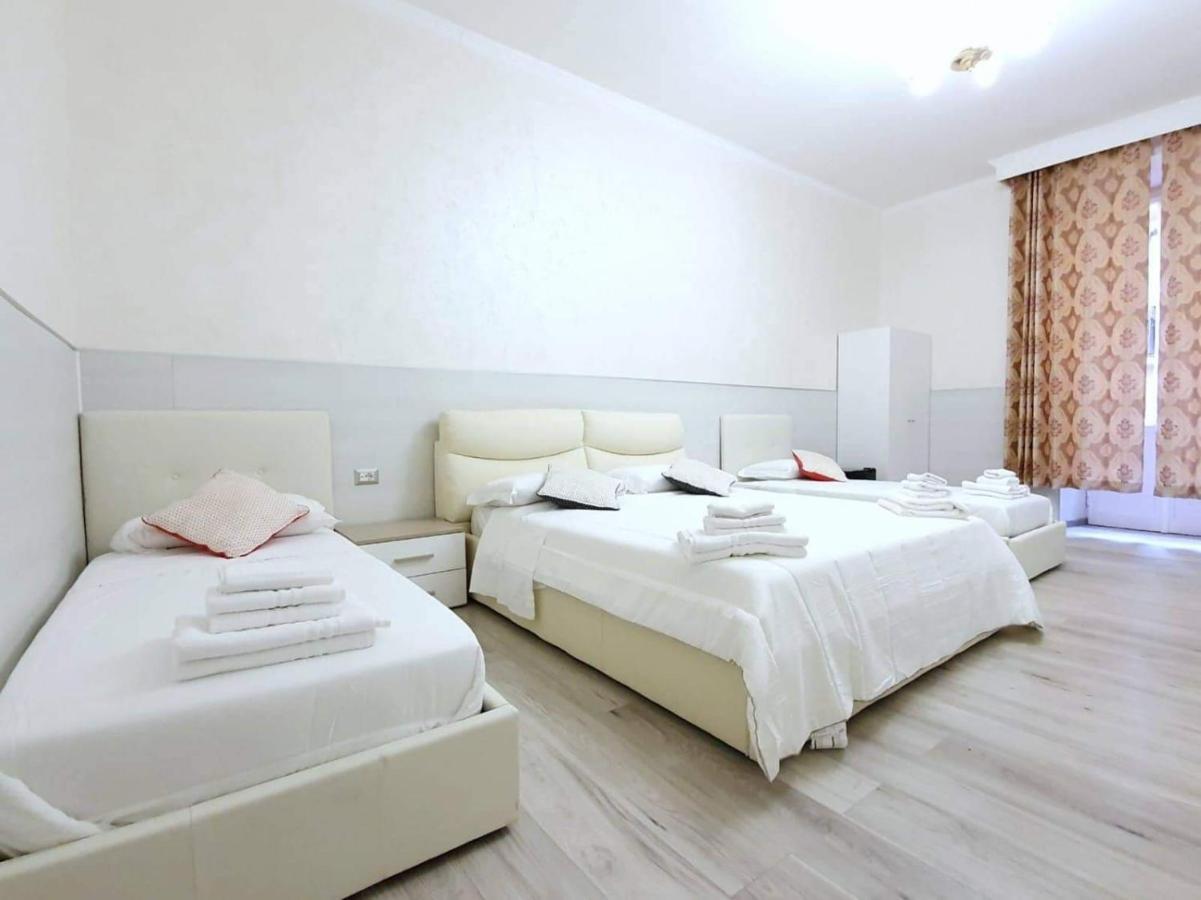 רומא Oscar Suite Home מראה חיצוני תמונה