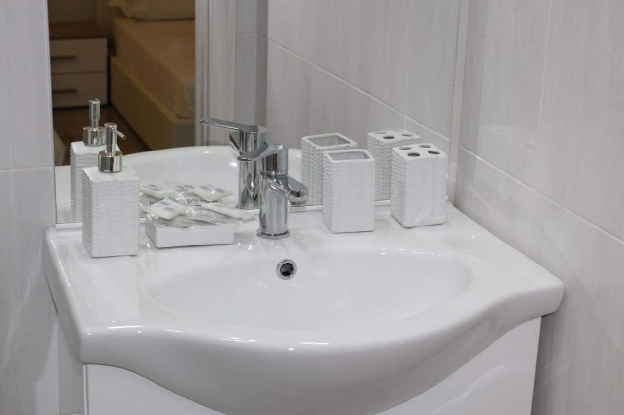 רומא Oscar Suite Home מראה חיצוני תמונה