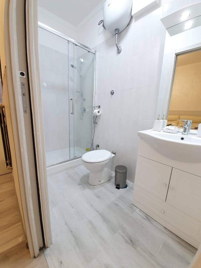 רומא Oscar Suite Home מראה חיצוני תמונה