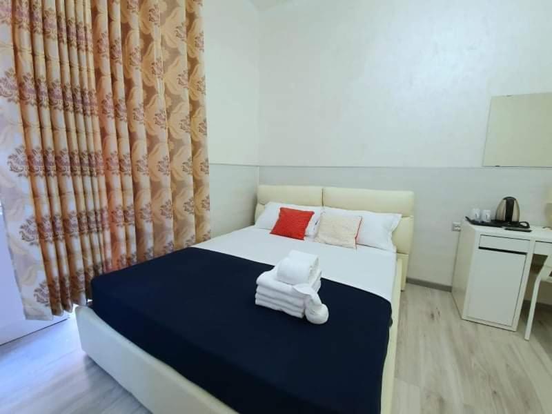 רומא Oscar Suite Home מראה חיצוני תמונה
